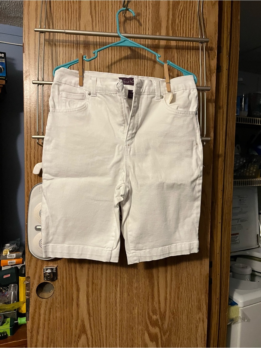 Gloria Vanderbilt White Denim Bermuda Shorts